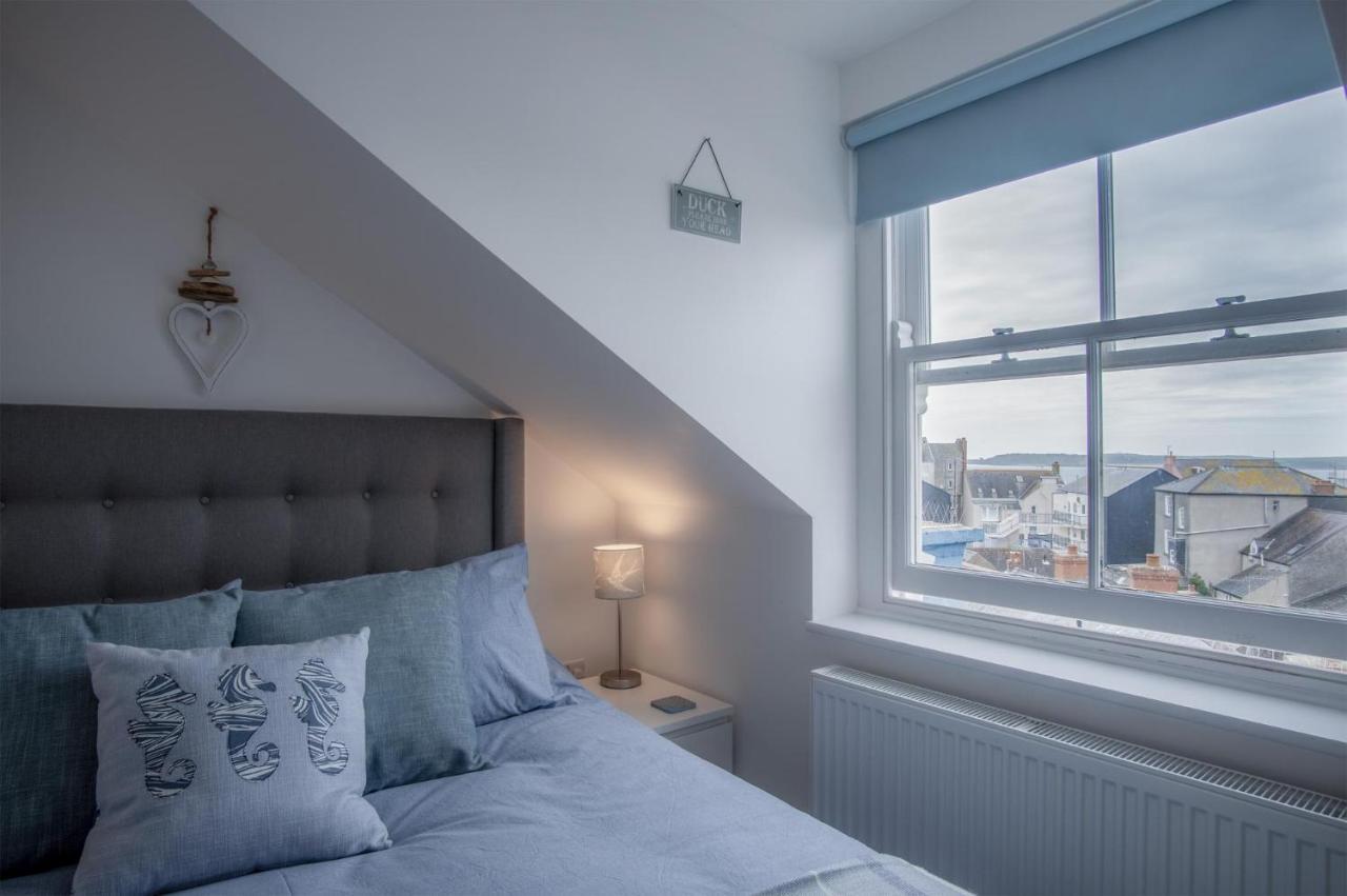 Ramsey Apartment - 2 Bedroom Apartment - Tenby Exterior photo