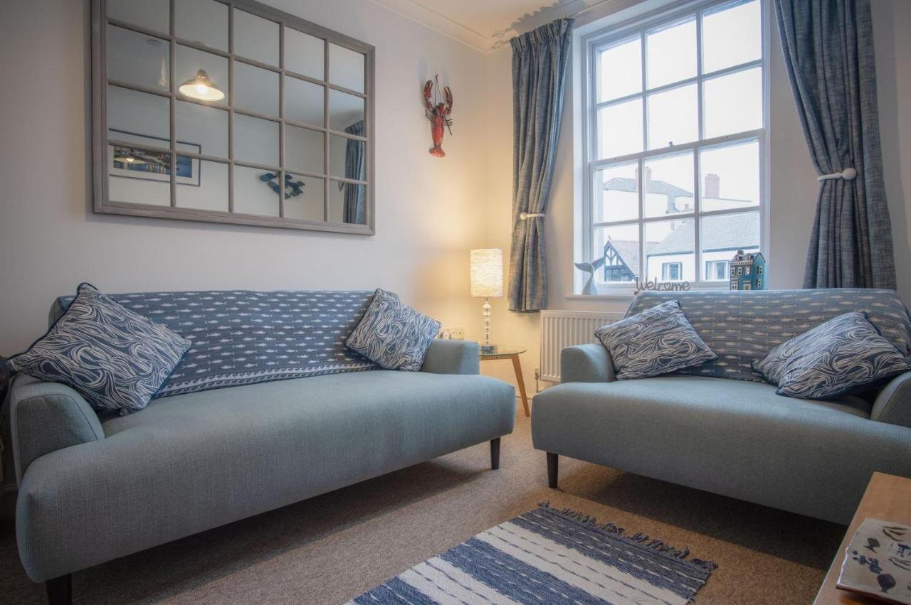 Ramsey Apartment - 2 Bedroom Apartment - Tenby Exterior photo